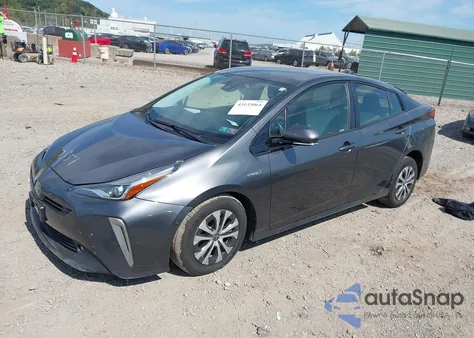 2019 Toyota Prius Xle z USA, uszkodzony, nr VIN JTDL9RFUXK3004351